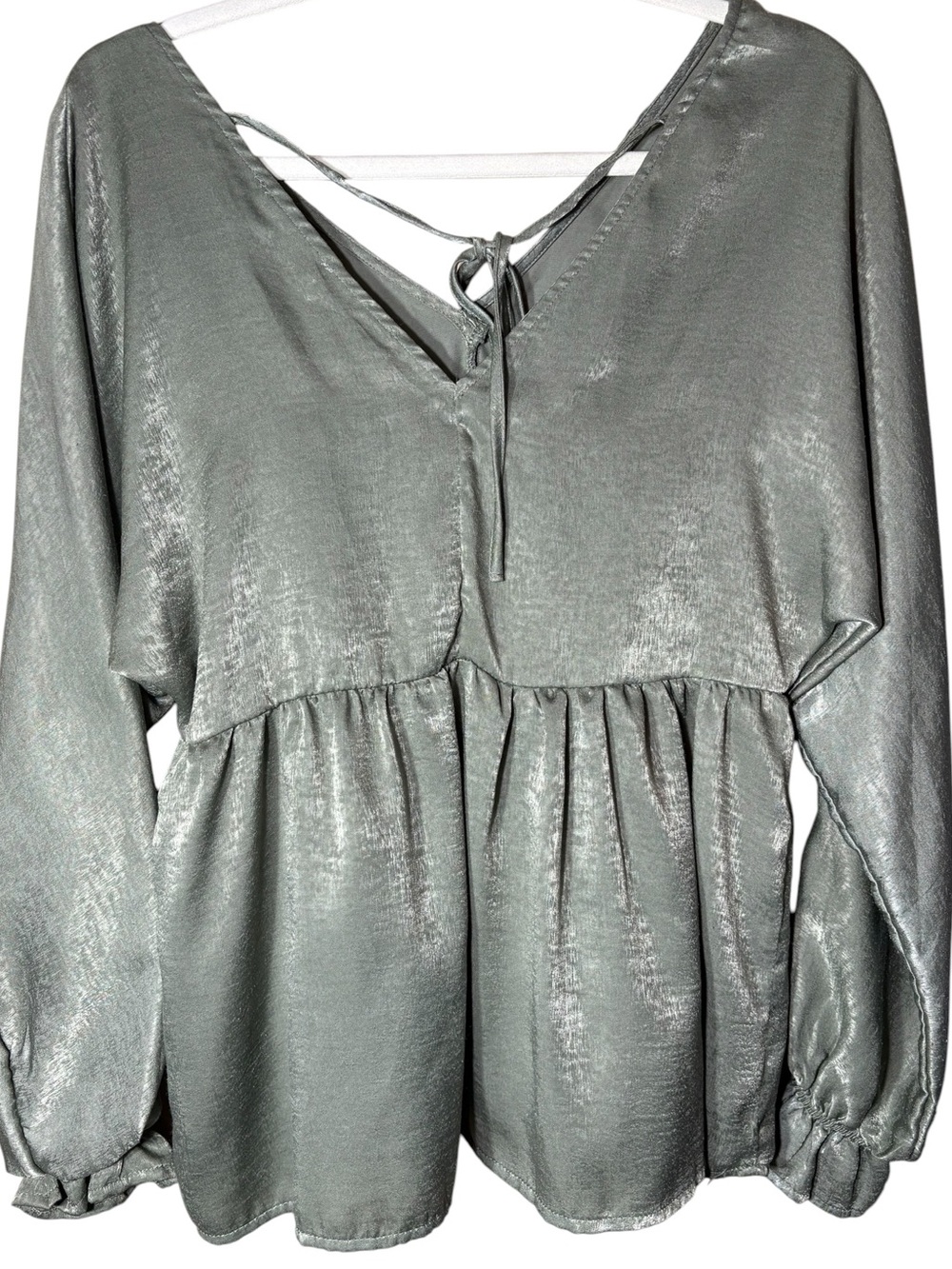 SAVANNA JANE | Womens Sage V-Neck Peplum Babydoll Blouse S Boho Shimmer Tie Back - Picture 10 of 11